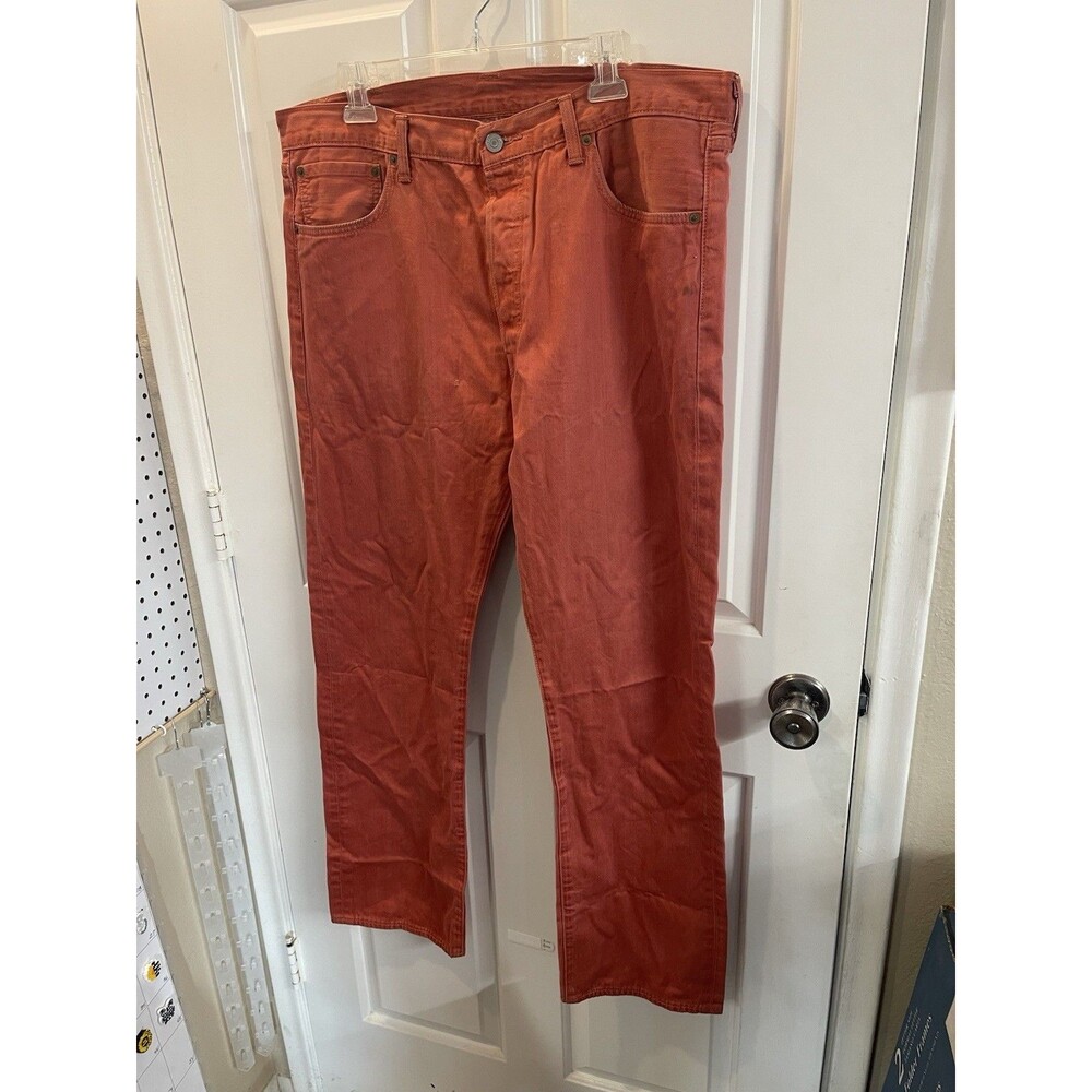 Levis 501 Jeans Men's 38x32 Button Fly Denim Red Straight Leg